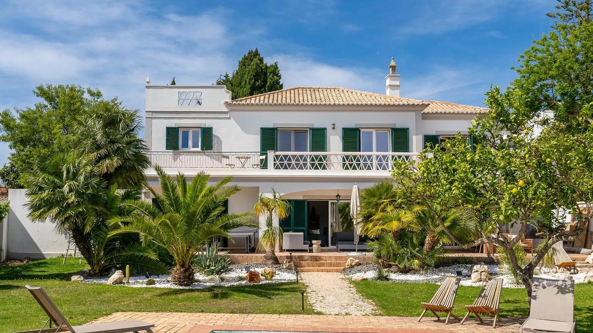 Casa Madeira, Boutique Villa Lagos