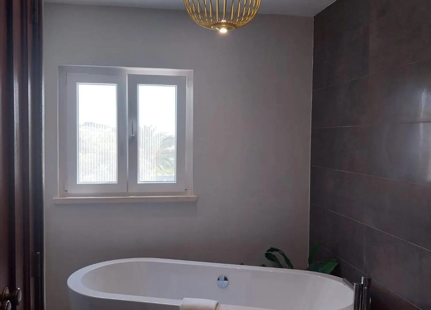 Casa Madeira, Boutique Villa Lagos